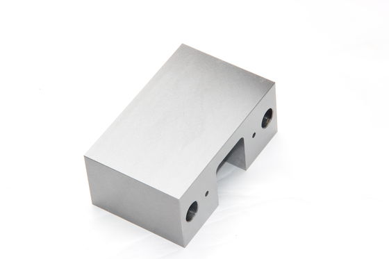 Πλαστικά μέρη μηχανών σχηματοποίησης εγχύσεων ακρίβειας για βιομηχανικό